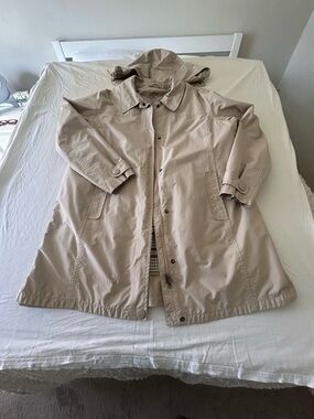 L.L. Bean Women's Light Beige Hooded Trench Coat